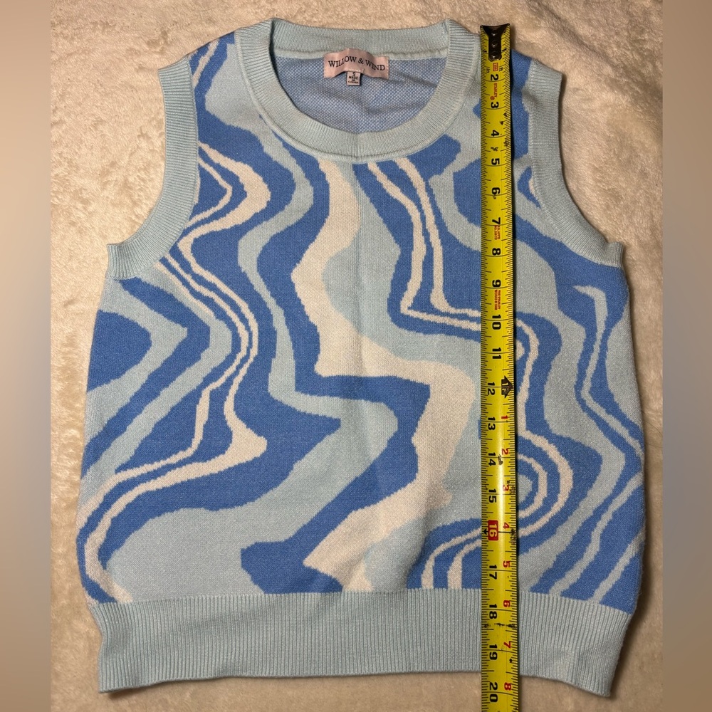 WILLOW AND WIND sweater vest